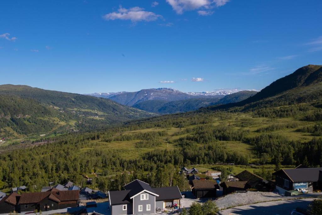 Panorama 15 - Beautiful Mountain View Apartamento Sogndal Exterior foto